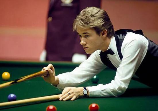 中替补上场 中替补上场