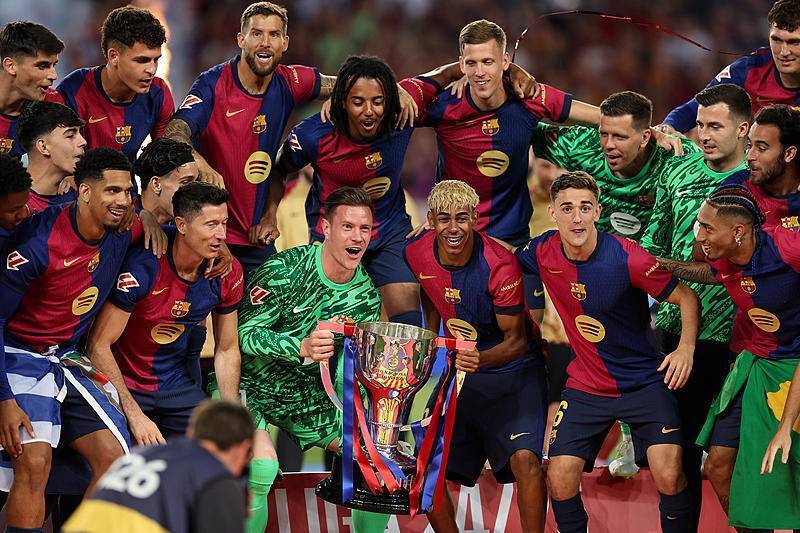 比男篮夺亚 比男篮夺亚