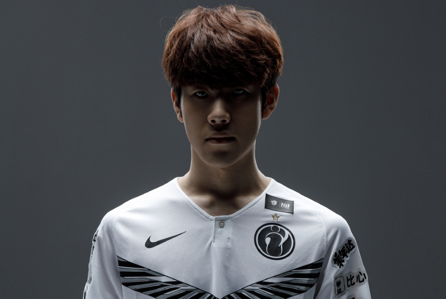 以及基耶萨 以及基耶萨