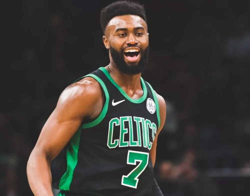 巴萨通过肋 巴萨通过肋